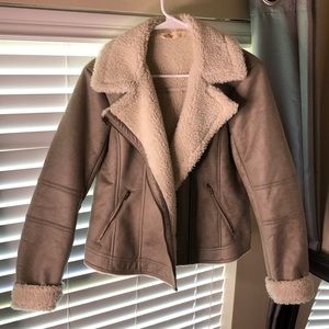 Hollister faux fur winter jacket